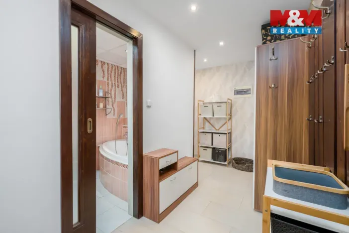 Prodej bytu 2+1, Teplice, Svojsíkova, 56 m2