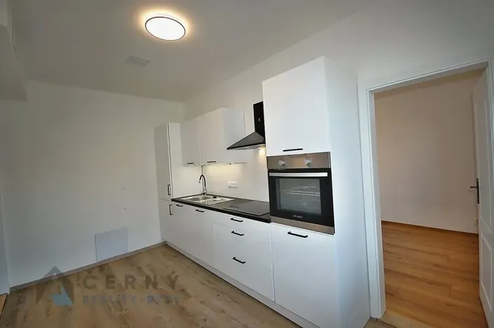 Pronájem bytu 3+1, Liberec, Husova, 83 m2