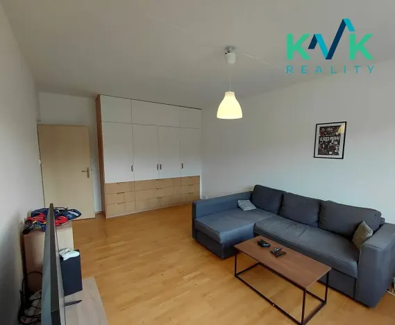 Prodej bytu 3+1, Loket, Sportovní, 70 m2