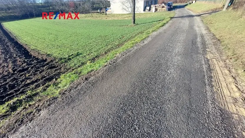 Prodej pozemku pro bydlení, Prace, 842 m2