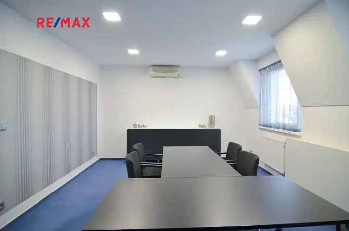 Prodej bytu 3+1, Břeclav, Slovácká, 137 m2