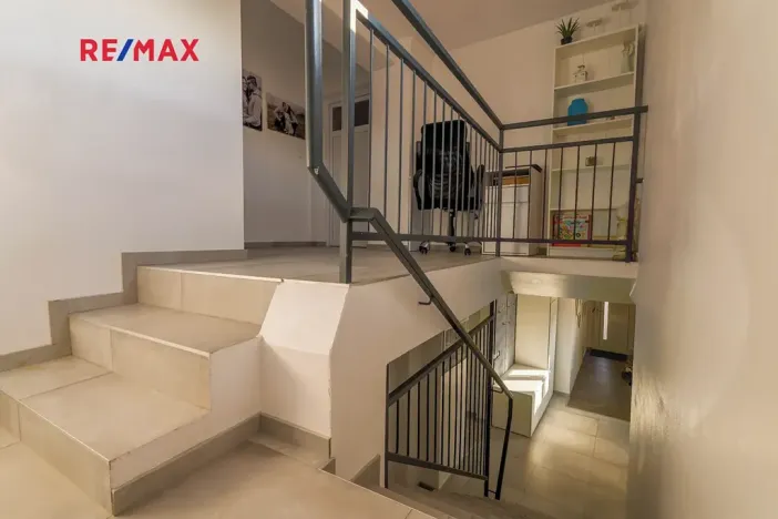 Prodej rodinného domu, Miroslav, Kostelní, 210 m2