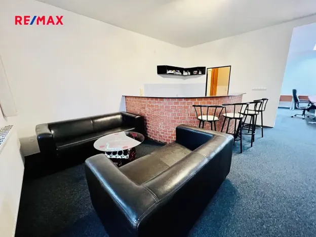 Pronájem kanceláře, Kyjov, 72 m2