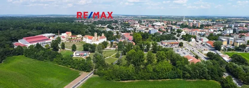 Prodej pozemku pro bydlení, Břeclav, 12389 m2