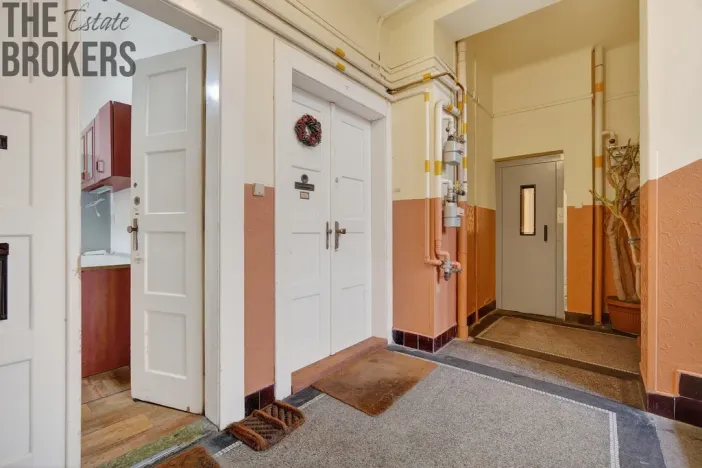 Prodej bytu 2+1, Praha - Žižkov, Ambrožova, 72 m2