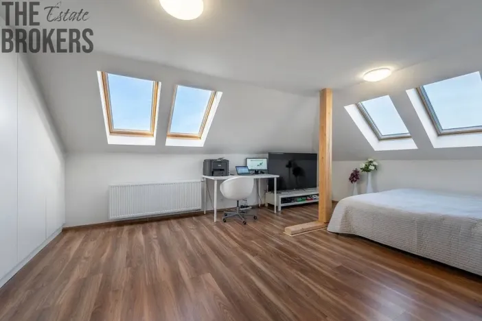 Prodej rodinného domu, Mukařov - Srbín, Písecká, 230 m2