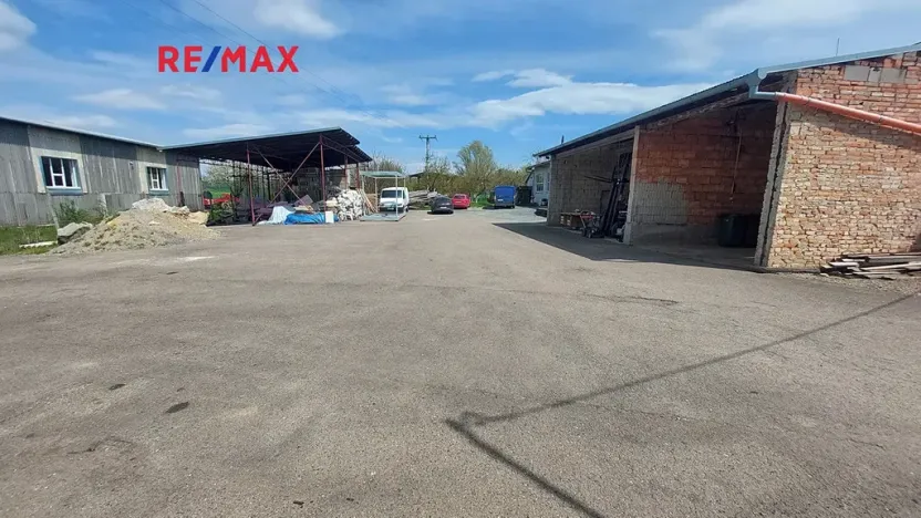 Pronájem komerční nemovitosti, Dražovice, 499 m2