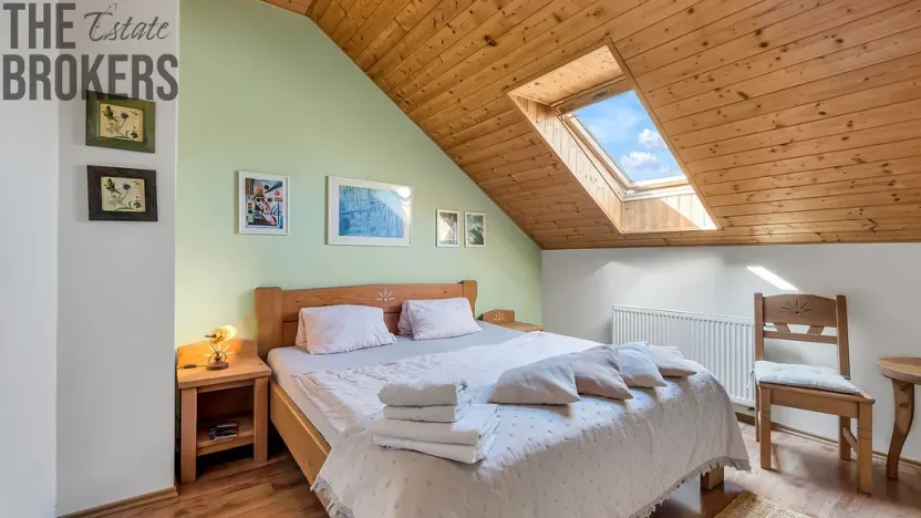 Prodej rodinného domu, Hlásná Třebaň, Karlštejnská, 163 m2