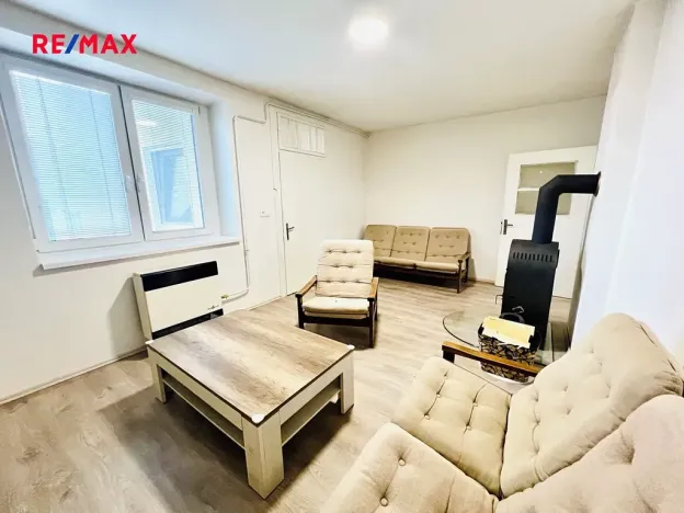 Prodej rodinného domu, Vacenovice, 215 m2