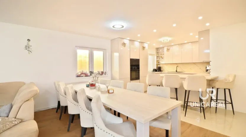 Prodej chaty, Ořechov, 250 m2