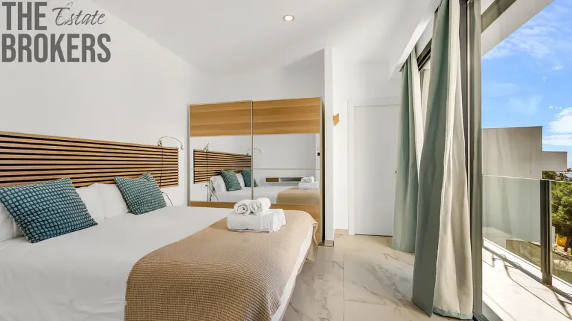 Prodej rodinného domu, Málaga, Španělsko, 461 m2