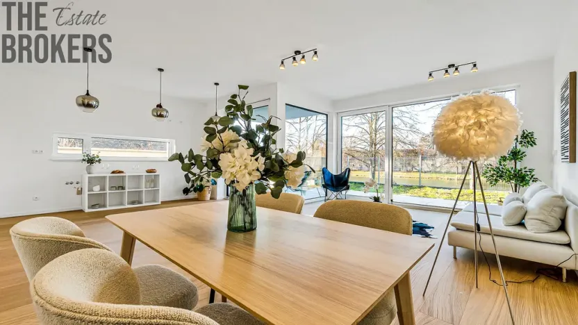 Prodej rodinného domu, Tursko, Jezdecká, 214 m2