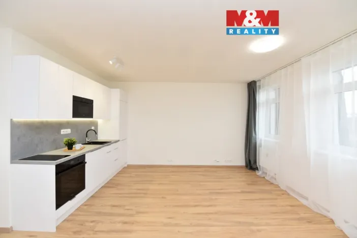 Pronájem bytu 1+kk, Rakovník - Rakovník II, Lubenská, 34 m2