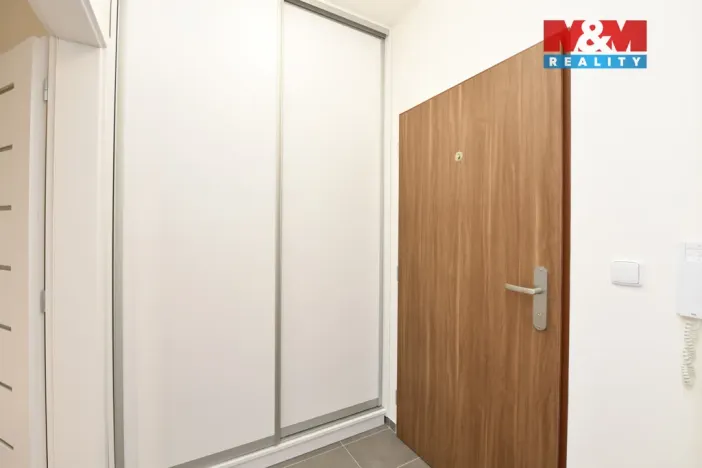 Pronájem bytu 1+kk, Rakovník - Rakovník II, Lubenská, 34 m2