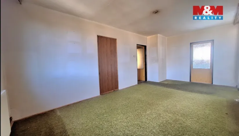 Prodej bytu 3+1, Prachatice - Prachatice II, Černohorská, 67 m2