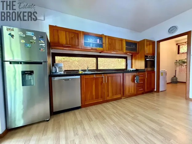 Prodej bytu 3+kk, Coxen Hole, Roatán, Honduras, 111 m2