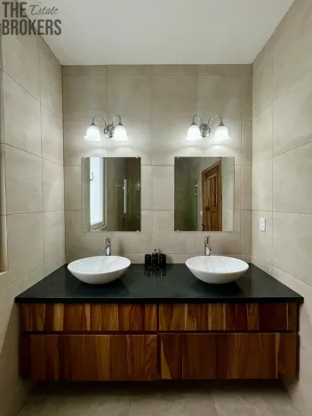 Prodej rodinného domu, Coxen Hole, Roatán, Honduras, 325 m2