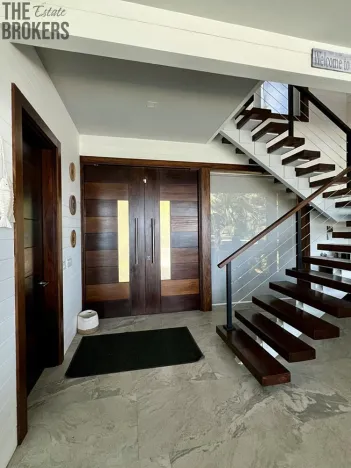 Prodej rodinného domu, Coxen Hole, Roatán, Honduras, 371 m2