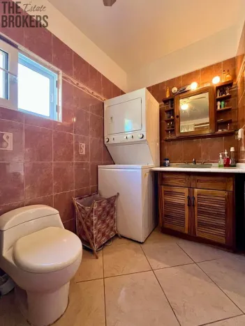 Prodej rodinného domu, Coxen Hole, Roatán, Honduras, 326 m2