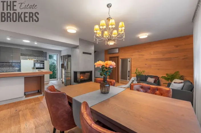 Prodej rodinného domu, Praha - Lahovice, K novým domkům, 300 m2