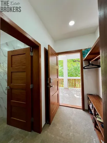 Prodej rodinného domu, Coxen Hole, Roatán, Honduras, 201 m2