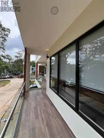 Prodej bytu 3+1, Coxen Hole, Roatán, Honduras, 139 m2