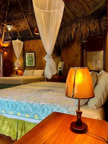 Prodej rodinného domu, La Ceiba, Honduras, 4080 m2