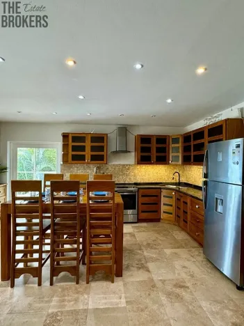 Prodej rodinného domu, Coxen Hole, Roatán, Honduras, 668 m2