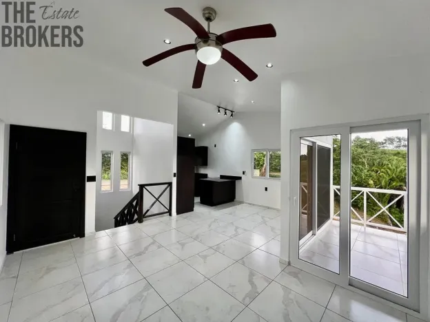 Prodej rodinného domu, Coxen Hole, Roatán, Honduras, 90 m2