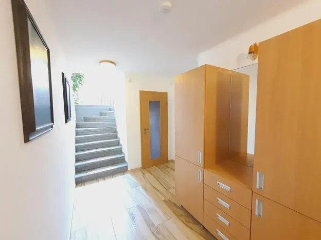 Prodej rodinného domu, Hora Svatého Šebestiána, 250 m2