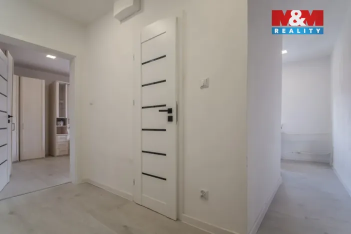 Prodej bytu 2+1, Karviná - Ráj, Kosmonautů, 54 m2