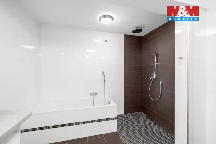 Pronájem bytu 2+kk, Praha - Bohnice, Bohnická, 84 m2