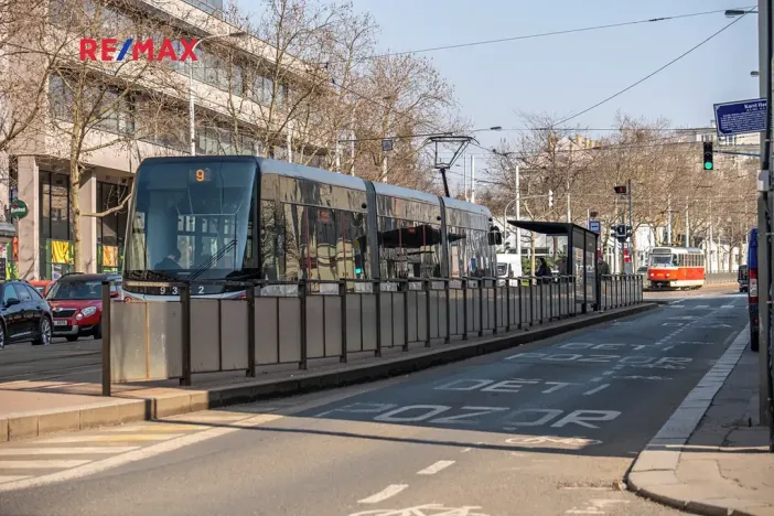 Prodej bytu 3+1, Praha - Žižkov, Buchovcova, 61 m2