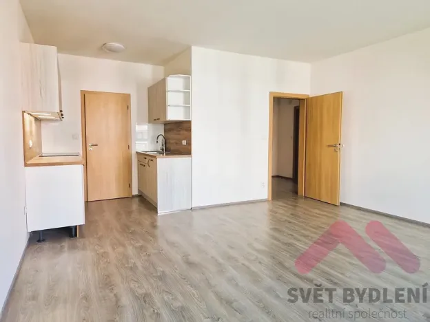 Pronájem bytu 2+kk, Praha - Čakovice, Tryskovická, 65 m2