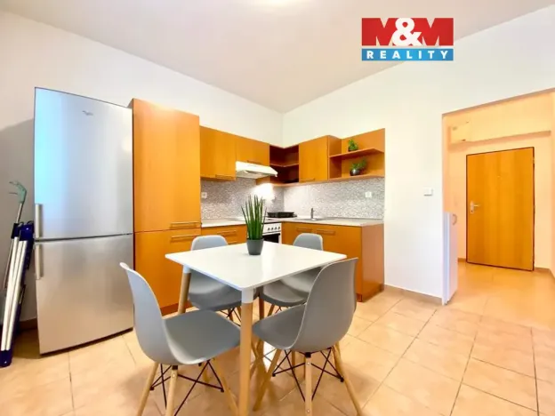 Pronájem bytu 1+kk, Frýdek-Místek - Místek, Pavlíkova, 40 m2