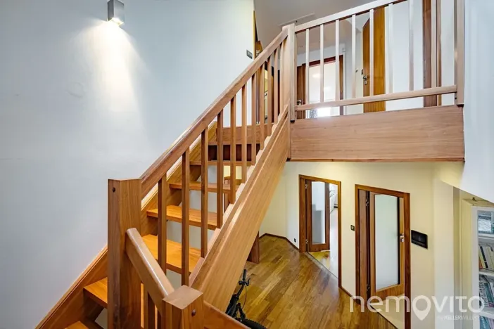 Prodej rodinného domu, Jesenice, Zvonková, 230 m2