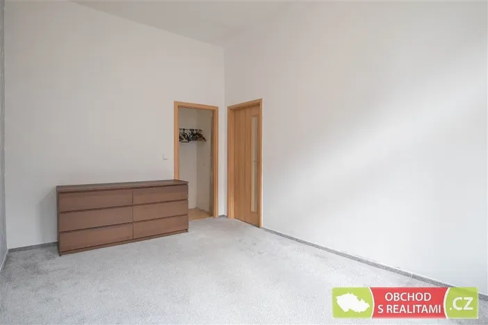 Pronájem bytu 3+kk, Praha, Dejvická, 106 m2