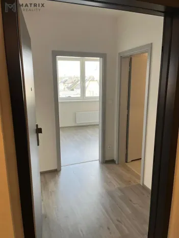 Pronájem bytu 2+kk, Pardubice, Nová Tesla, 47 m2