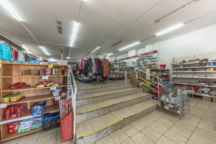 Prodej zemědělské usedlosti, Mníšek pod Brdy, Nádražní, 221 m2