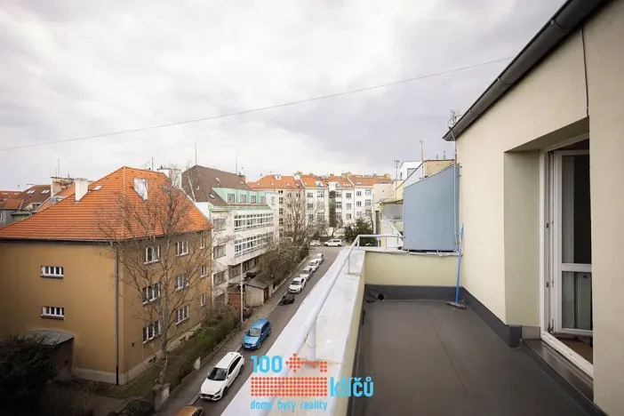 Pronájem bytu 2+1, Praha - Střešovice, Na Hubálce, 35 m2