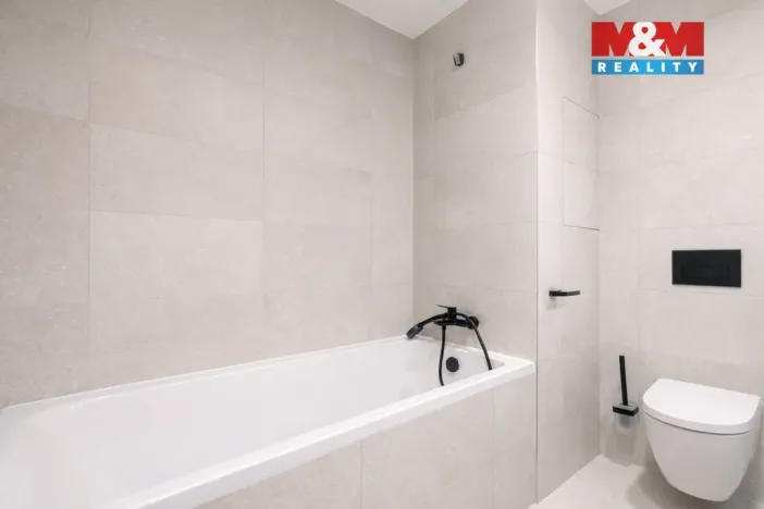 Prodej bytu 2+kk, Praha - Hloubětín, Poděbradská, 59 m2