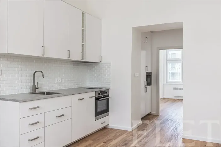 Prodej bytu 2+kk, Praha - Holešovice, U Uranie, 49 m2