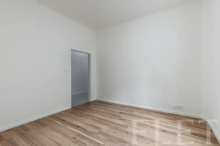 Prodej bytu 2+kk, Praha - Holešovice, Komunardů, 50 m2