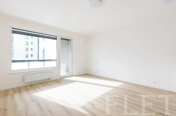 Pronájem bytu 1+kk, Praha - Hloubětín, Kolbenova, 35 m2