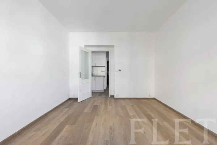 Pronájem bytu 1+kk, Praha - Žižkov, Milíčova, 28 m2
