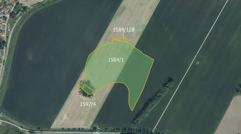 Prodej pole, Týnec, 58937 m2