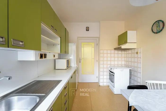 Prodej rodinného domu, Hustopeče, Komenského, 261 m2