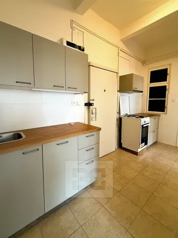 Pronájem bytu 2+1, Praha - Holešovice, 52 m2