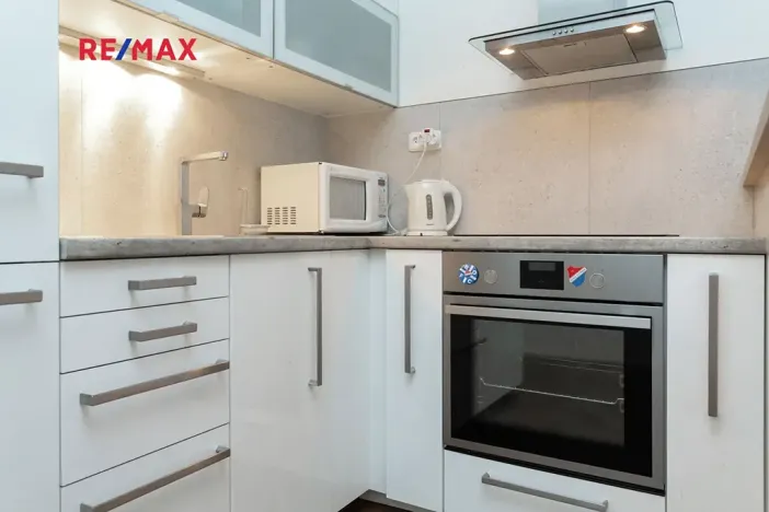 Pronájem bytu 2+kk, Praha - Nusle, Petra Rezka, 47 m2