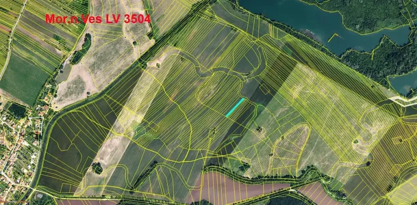 Prodej podílu pole, Moravská Nová Ves, 890 m2